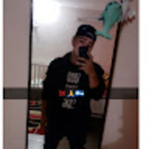 Meet your Posher, Jeisson a